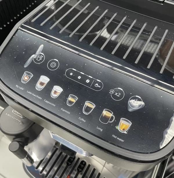 DeLonghi Magnifica Evo control panel